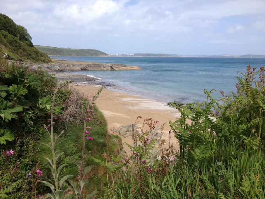 Little Bream - Pretty Cosy Cottage, Sea Views, Walk To The Beach Mawnan Smith Dış mekan fotoğraf