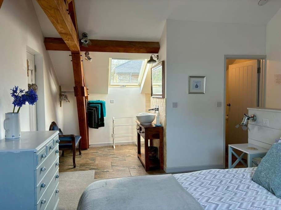 Little Bream - Pretty Cosy Cottage, Sea Views, Walk To The Beach Mawnan Smith Dış mekan fotoğraf